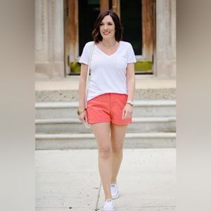 Coral Chino Short